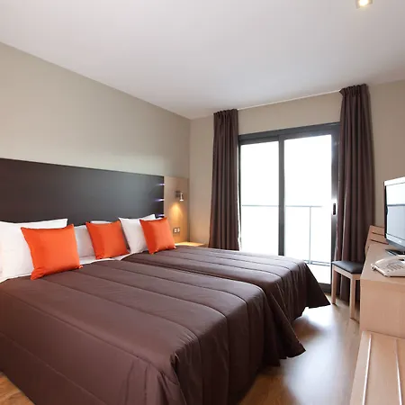 Отель Melina 3*