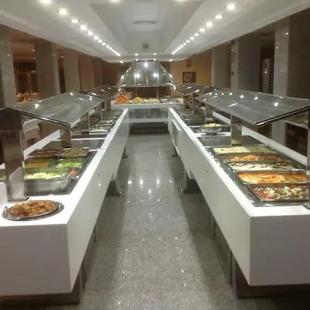 Отель Melina 3*