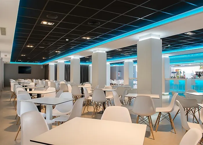 Melina Hotel 3*