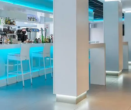 梅丽娜酒店 貝尼多姆