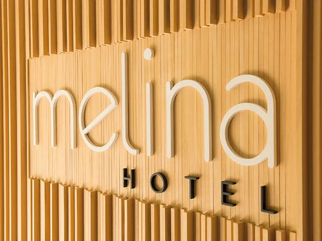 Melina 3*